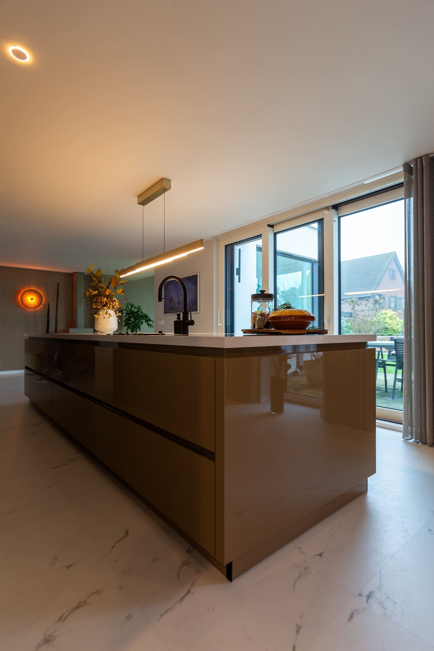 VRIJSTAANDE VILLA - VOLLEDIGE RENOVATIE EN UITBREIDING
