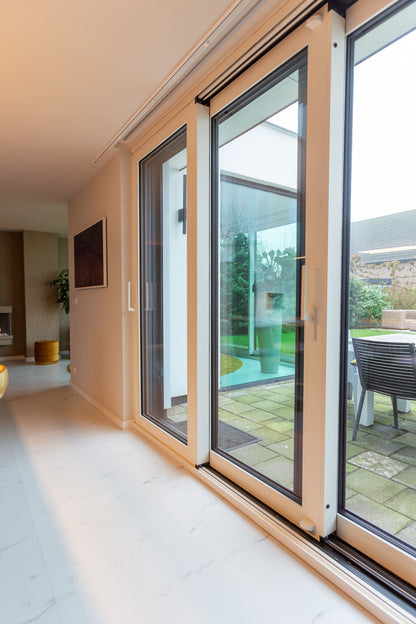 VRIJSTAANDE VILLA - VOLLEDIGE RENOVATIE EN UITBREIDING