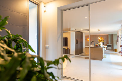 VRIJSTAANDE VILLA - VOLLEDIGE RENOVATIE EN UITBREIDING