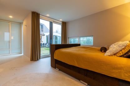 VRIJSTAANDE VILLA - VOLLEDIGE RENOVATIE EN UITBREIDING