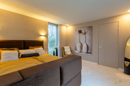 VRIJSTAANDE VILLA - VOLLEDIGE RENOVATIE EN UITBREIDING